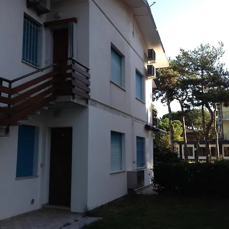 Appartamento In 24539 *